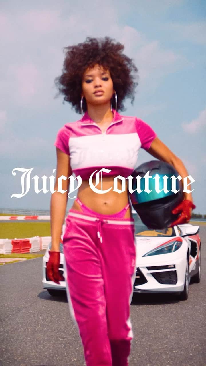 ジューシークチュールのインスタグラム：「Juicy Racing 🏁🏎️ #JuicyCouture」