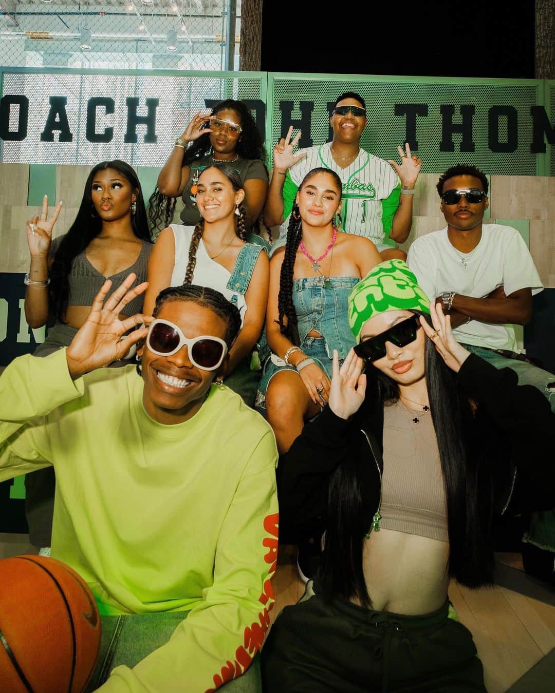 のインスタグラム：「It all starts Uptown.   From the birth of Hip Hop in the Bronx - to off-court style in Harlem’s Rucker park & the Triple White AF1.   In honor of impactful beginnings, we celebrated Hip Hop’s 50th birthday with the coolest crew of creators -  @cjay1k @pablotdon @jennylinnnn @blvckhoodieee @asiyamuh @badbrownskinn @allexamontes @alliciamontes  At @NikeNYC workshops, @NyvsNY games and beats with @applemusic.   How do you rock your #AF1?  📸 by @wonderworkr & @Shokunbi.halimotu」