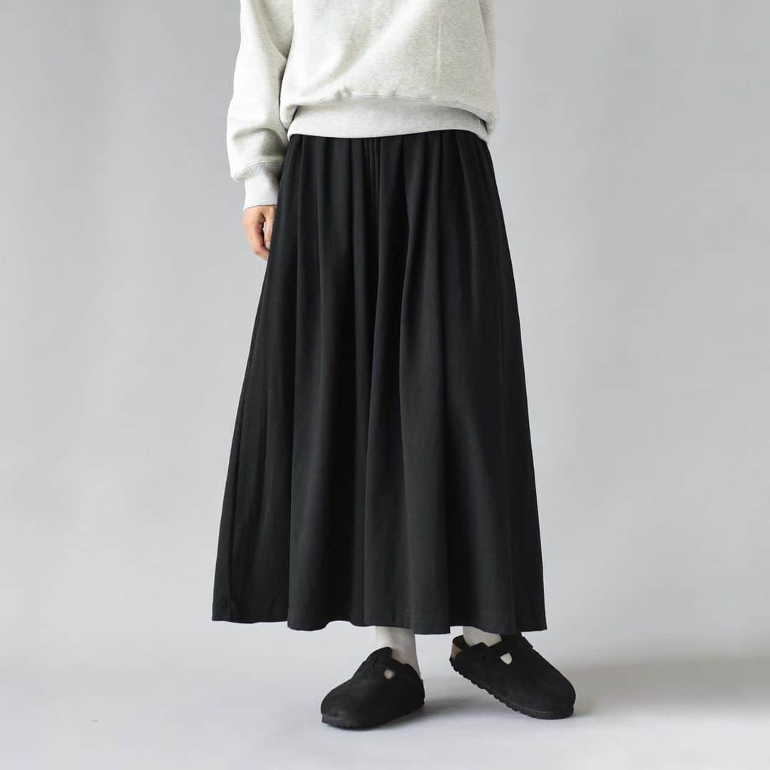 のインスタグラム：「Gymphlex Gather easy skirt ¥18,150  #gymphlex #23aw #bshop」