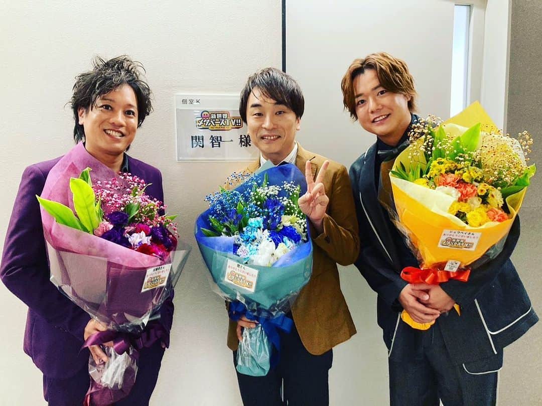 関智一のインスタグラム：「メタバースTVが最終回を迎えました。 深夜の声優パーク時代から数えて２年半！お世話になりました！ また、ぺこぱさんをはじめとしたオールスタッフ、キャストで番組が出来る機会を楽しみにしてまーす！  ありがとう御座いました！  #メタバースTV #テレビ朝日 #仮面ライダーガッチャード」