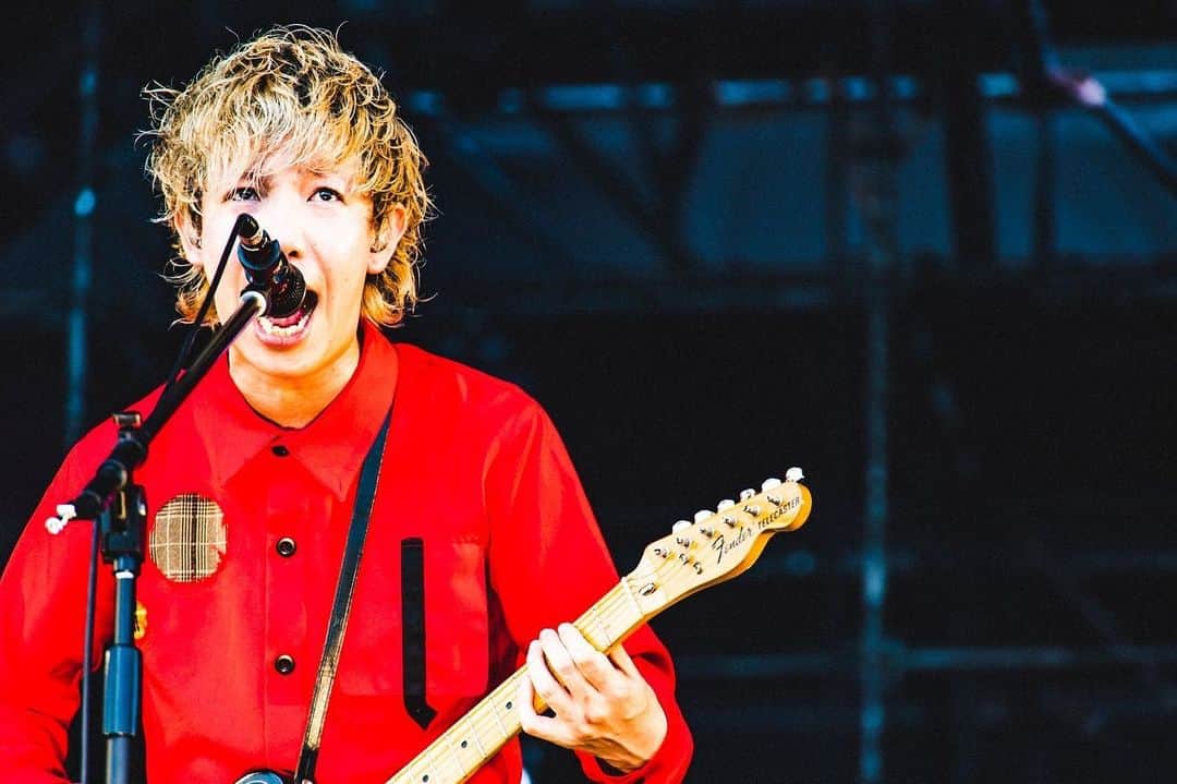 のインスタグラム：「2023.09.16 山口きらら博記念公園 ″WILD BUNCH FEST.2023″ #SUPERBEAVER #ワイバン #写殺 @cazrowaoki」