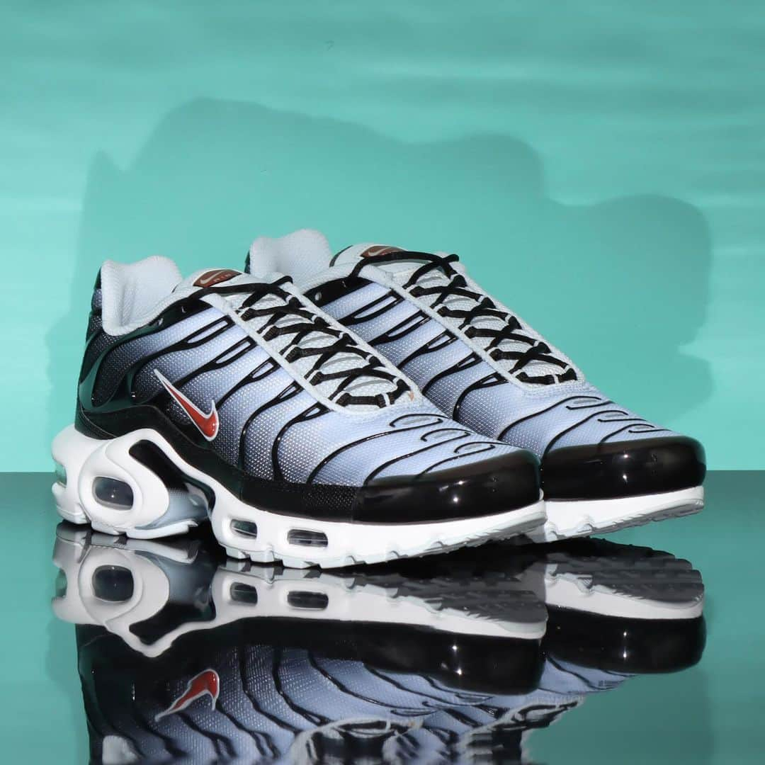 Sports Lab by atmos OSAKAのインスタグラム：「. ↓↓↓ NIKE AIR MAX PLUS dm0032-008 ¥22,000-(tax included) SIZE : 26.0cm〜30.0cm」