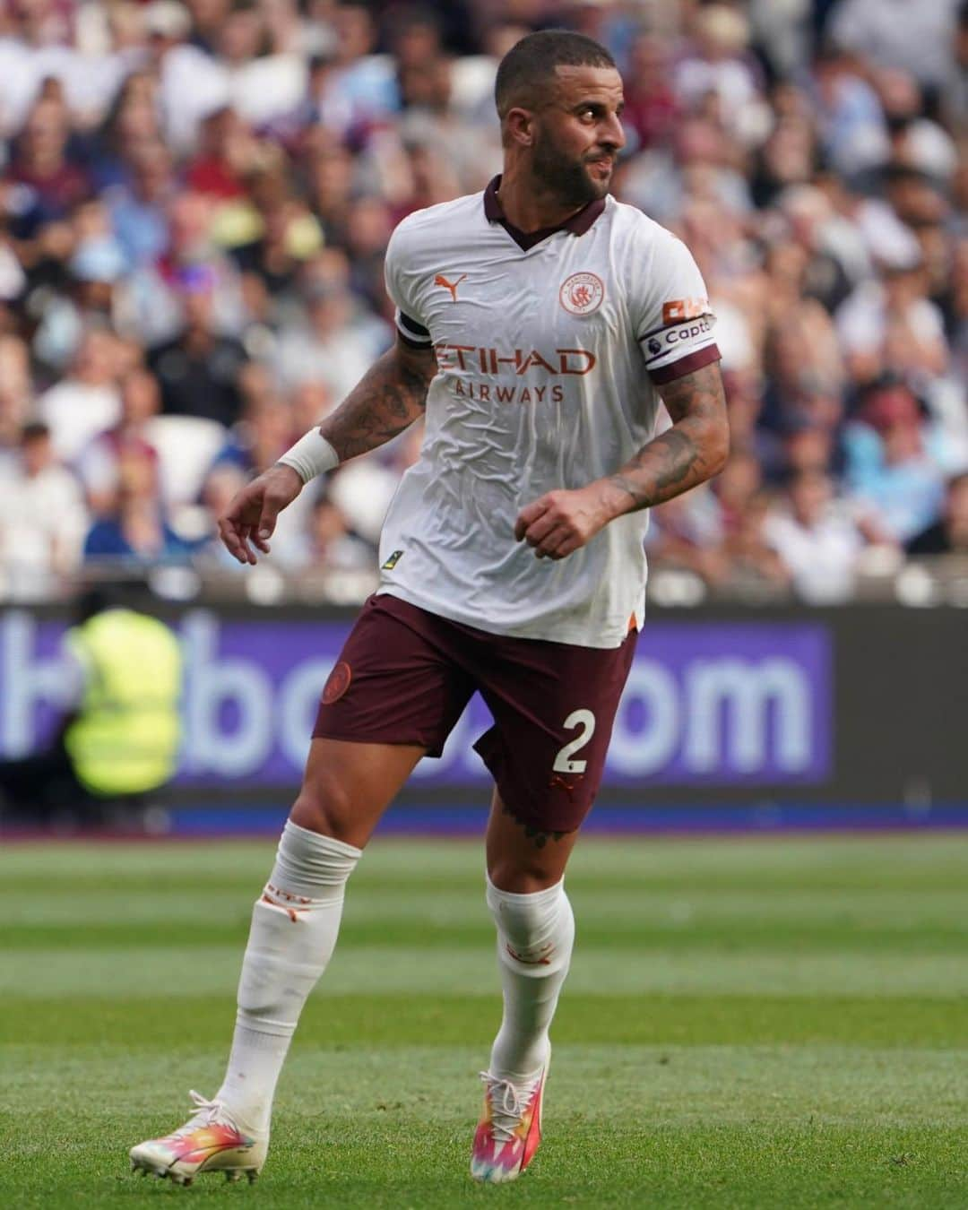 カイル・ウォーカーさんのインスタグラム写真 - (カイル・ウォーカーInstagram)「Buzzing to get the win today after the international break. 🔥」9月17日 5時20分 - kylewalker2