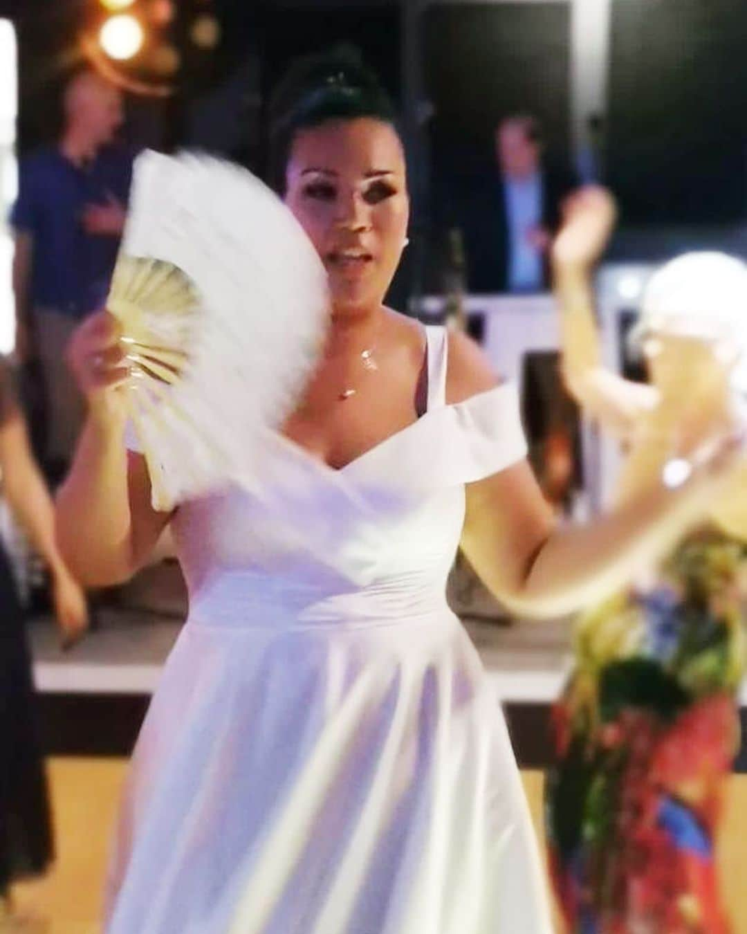 ボリス・コジョーさんのインスタグラム写真 - (ボリス・コジョーInstagram)「Congratulations to my baby sis on finding her person and jumping the broom today. Lara, we love you and wish you and Matko love and light on your journey together. And yes, I’m ready to be an uncle again. 😊 Ich wünsche Euch beiden alles Liebe und freue mich darauf bald mit Euch nachträglich zu feiern. ❤️🎉🎊🙏🏾」9月17日 6時15分 - boriskodjoe