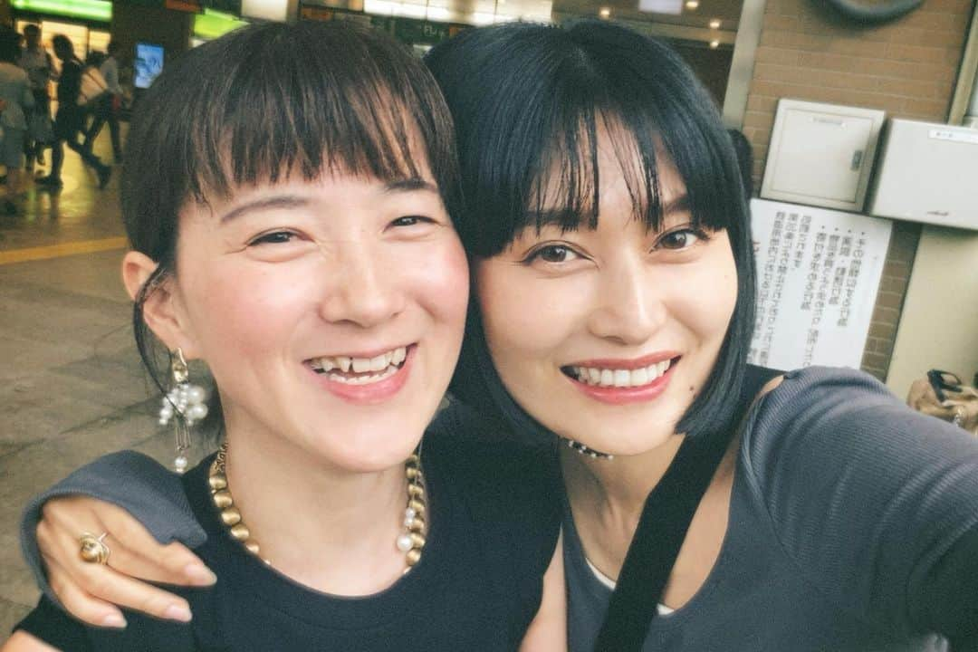 佐藤乃莉さんのインスタグラム写真 - (佐藤乃莉Instagram)「笑う門には福きたる🍀  #爆笑#smile #笑顔#幸#friend」9月17日 8時09分 - nori_sato_