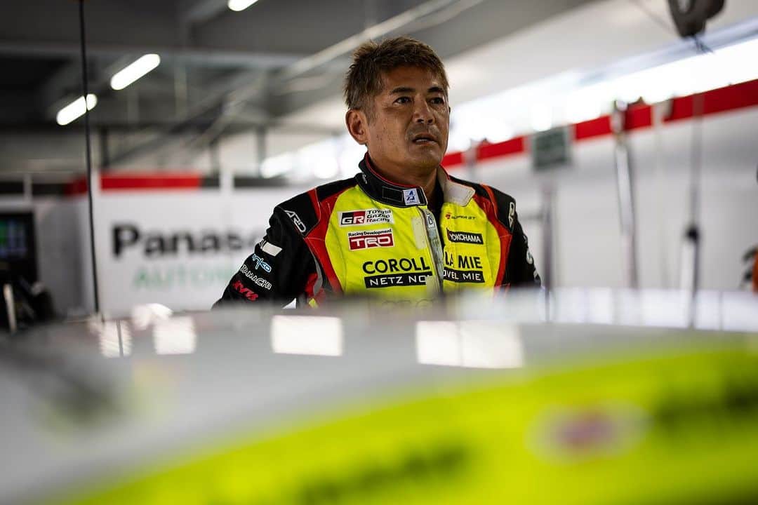 織戸学のインスタグラム：「スポーツランド菅生  本日のスタートは23番より  調子の良いGR86GT  雨の絡む予選で 自分の判断ミス  めちゃくちゃ悔しい  本日の決勝は 気持ち良くteamと走ります。  応援宜しくお願い致します。  #maxorido」