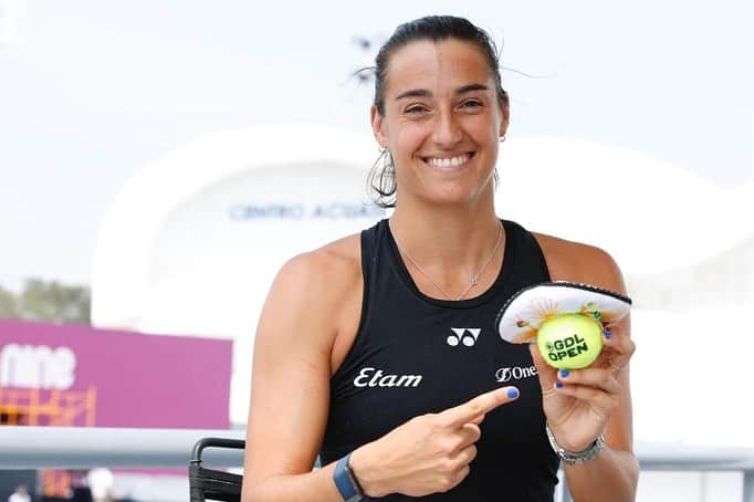 キャロライン・ガルシアのインスタグラム：「Enséñanos tu mejor sonrisa, @carogarcia 🇫🇷, ¡hoy nos toca hacerte reír en el Media Day!  #WTA #GDLOpenAKRONxSantander #WTA1000 #ElMejorTenisDelMundo」