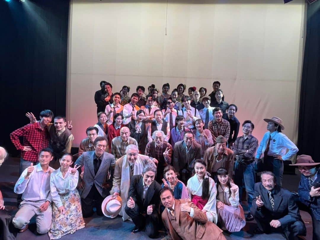 大鶴義丹のインスタグラム：「芝居『 #祖国への挽歌 』今日で、千秋楽、早かったなぁ。  #夜想会」