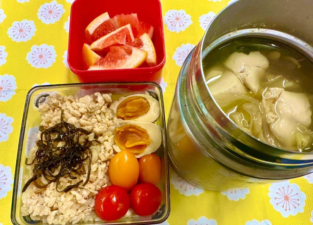 小林アナさんのインスタグラム写真 - (小林アナInstagram)「今日の朝食！  主役は木綿豆腐！  詳しくはこの後アナパー内のアナめしで！  #アナめし ＃アナパー #NACK5」9月17日 9時47分 - genkobiribiri