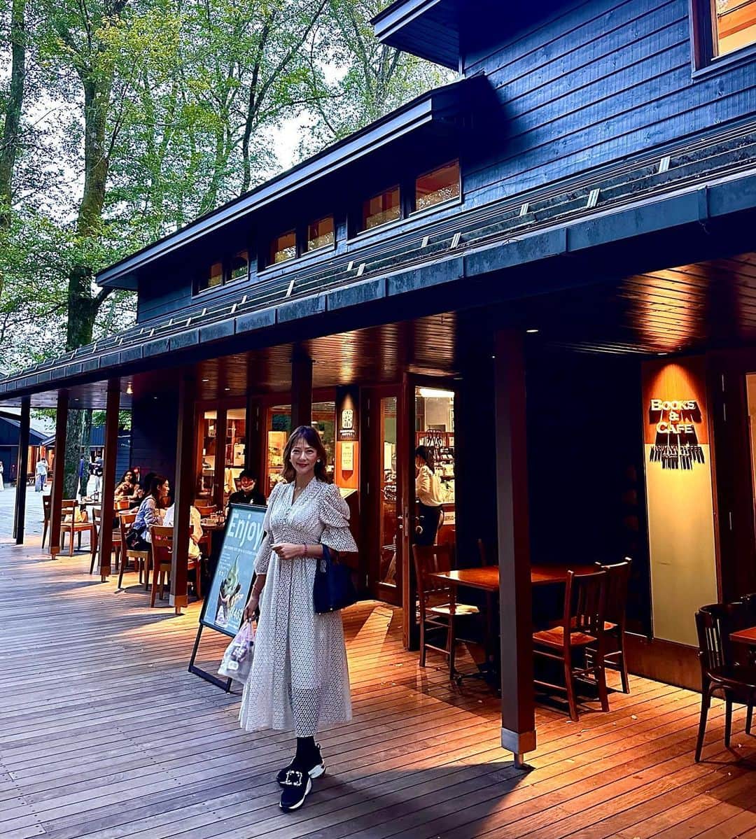 箕輪玖美さんのインスタグラム写真 - (箕輪玖美Instagram)「ブレストンコートユカワタン🍽️✨ ・ ・ ハルニレテラスを散歩してから、レストラン ユカワタンでdinner🥂 ・ ・ 見た目も美しいお皿の数々💕 お味もとっても美味しかった😊 ・ ・ 軽井沢には素敵なレストランが沢山あるので、たまにはホテル以外でお食事するのも楽しい😉」9月17日 10時44分 - kumi.111