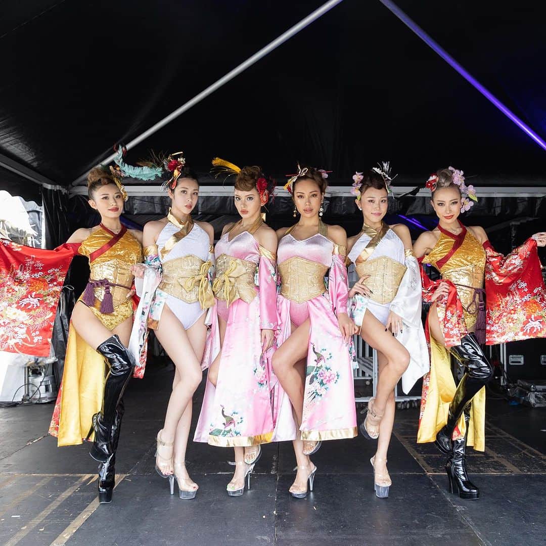 CYBERJAPAN Staffのインスタグラム：「ULTRA DAY1も無事終了し、今日はDAY2です！  #cyberjapan #ultrajapan  #cyberjapandancers #サイバージャパン #サイバージャパンダンサーズ」