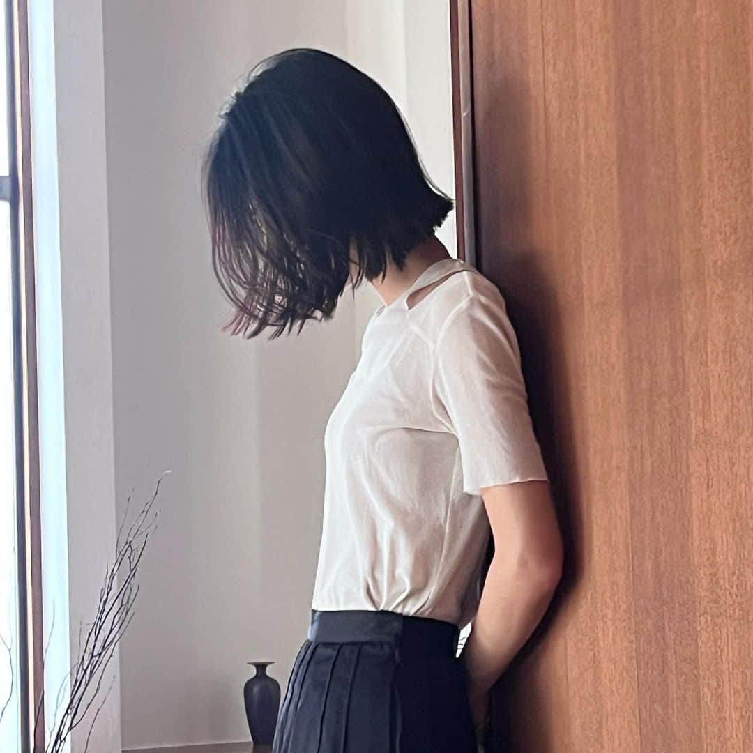 花見菜月さんのインスタグラム写真 - (花見菜月Instagram)「軽やかで動きのあるBOB♡ cut color for @may_______25」9月17日 11時09分 - ____naki.____
