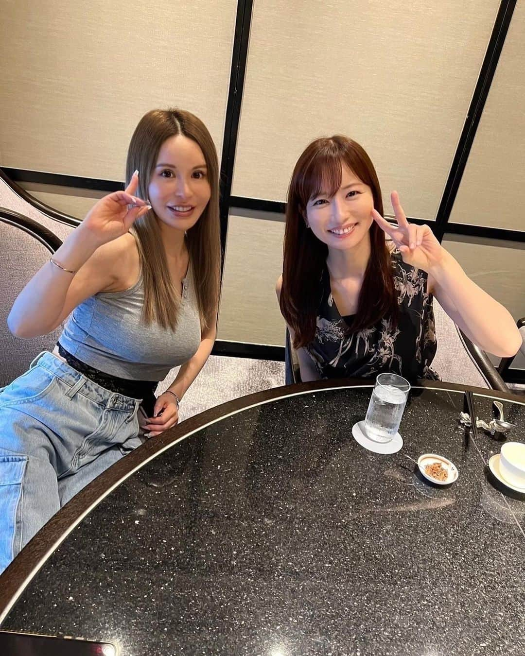 皆藤愛子さんのインスタグラム写真 - (皆藤愛子Instagram)「❤︎ 3人会🍚 #めざまし仲間 #ディズニー仲間」9月17日 12時00分 - aiko_kaito_official