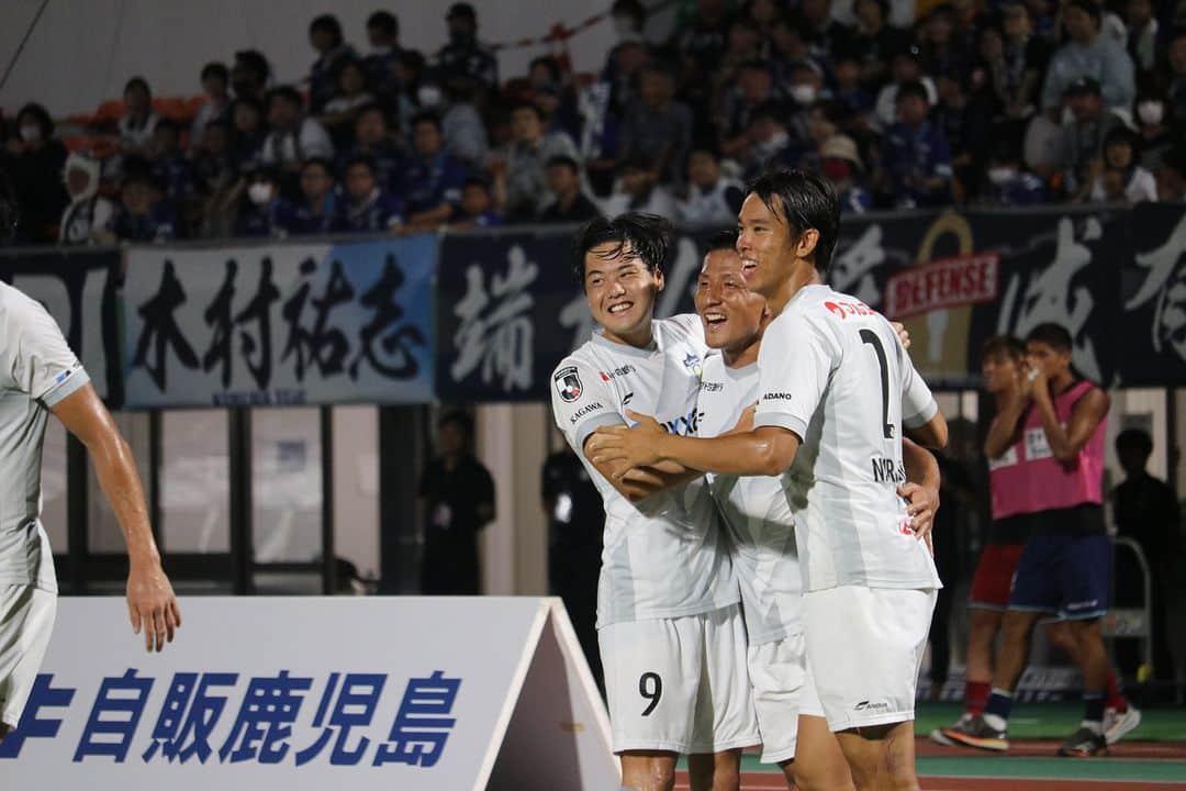 のインスタグラム：「Game photos📸  9/16 SAT 19：00KO  #カマタマーレ讃岐 vs #鹿児島ユナイテッドFC  #ALLFORSANUKI」