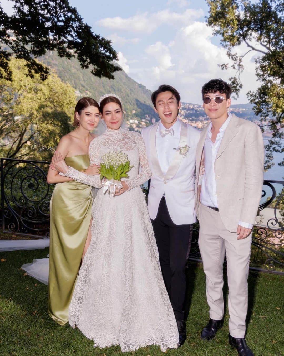 マギー・ラースリー・バーレンシエガーのインスタグラム：「It’s a fairytale wedding and we couldn’t be happier for you both. Cheers to the new chapter 🥂」