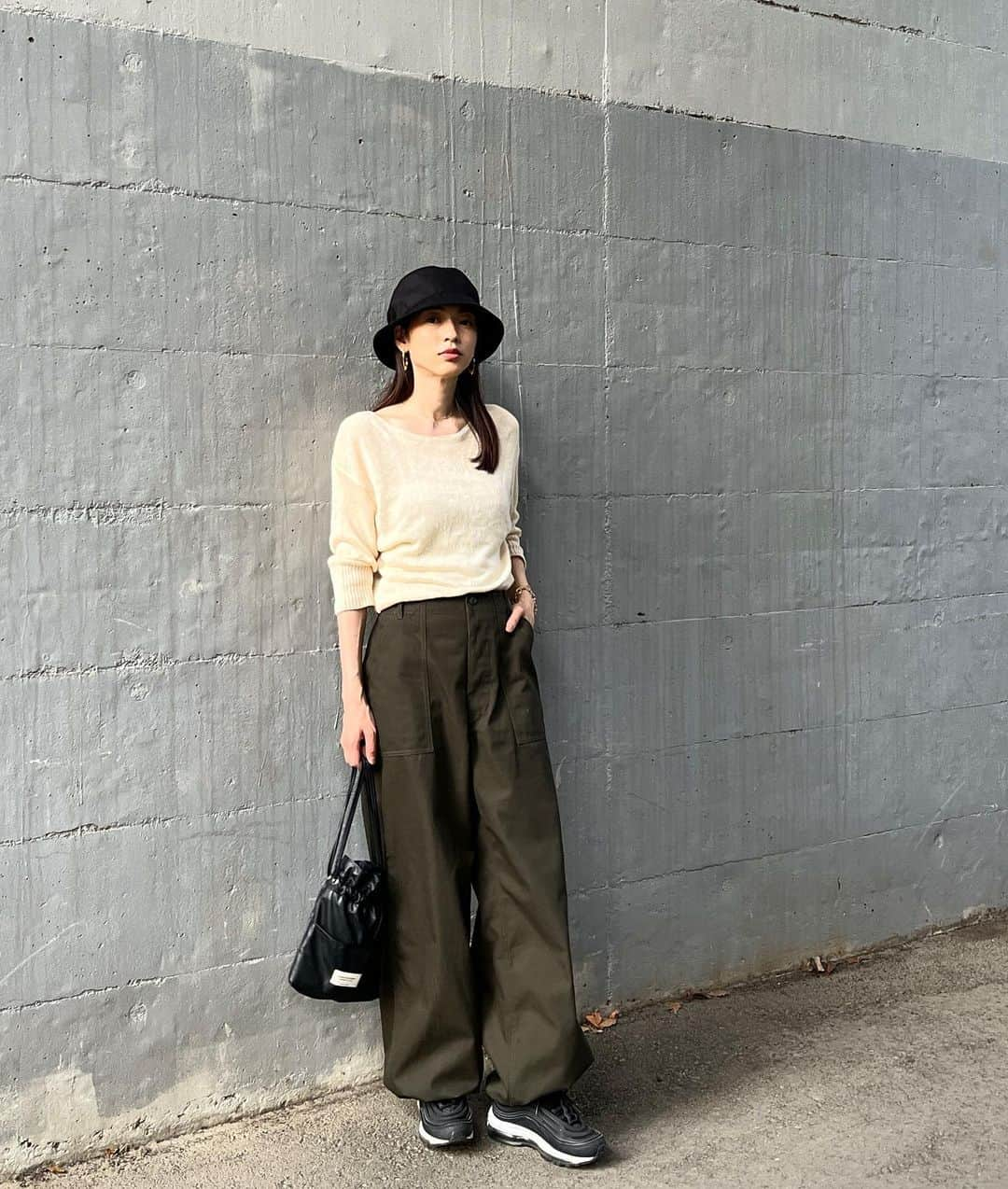 森本奈緒さんのインスタグラム写真 - (森本奈緒Instagram)「Spick & Span TIMELESS ITEM 10 SNAP【LOT No.】✔︎  @spickandspan_jp  @baycrews  LOT No. SPML-003 FATIGUE PT」9月17日 12時31分 - naomorimoto