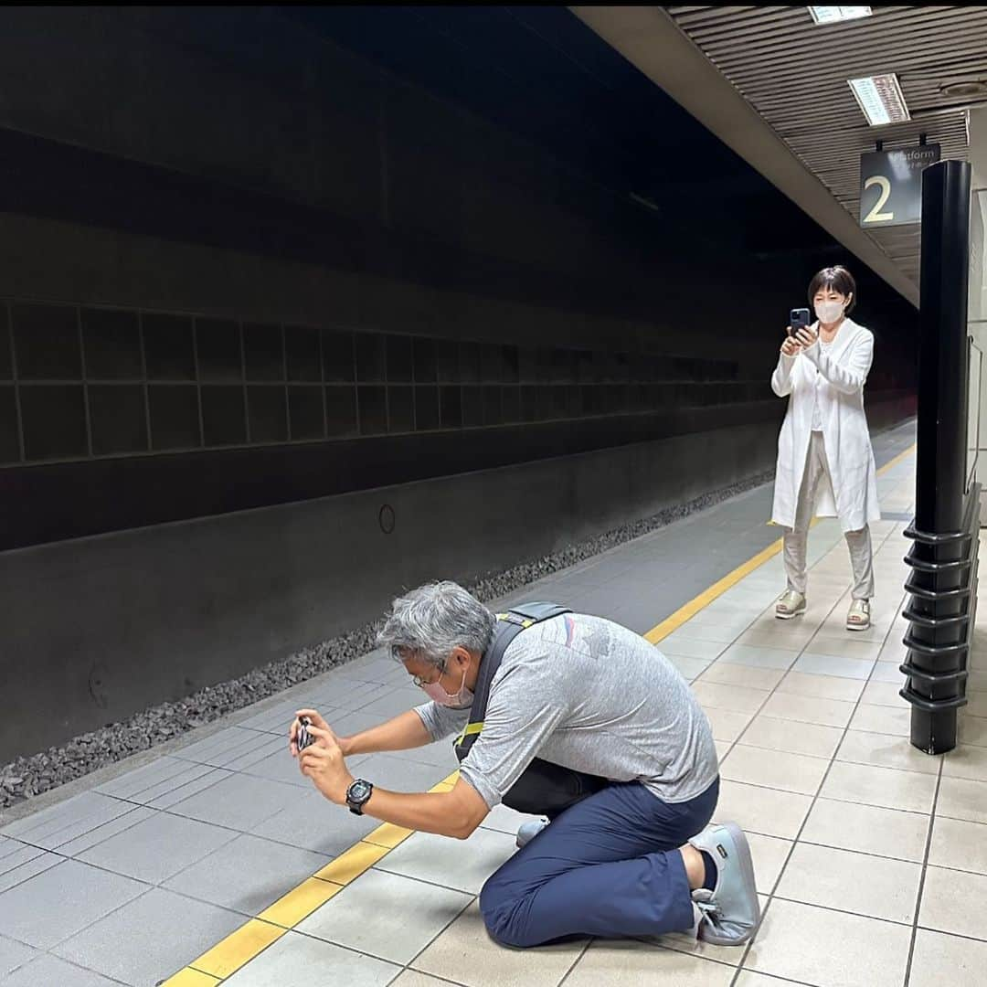 高島礼子さんのインスタグラム写真 - (高島礼子Instagram)「「スイーツ列車紀行🚃」の お気に入り写真🤳 愉快な仲間たち 色んな表情 笑顔は、いいですよね ☺️✨  #bsプレミアム  #スイーツ列車紀行 #スイーツ #列車 #仲間っていいな #お気に入り写真」9月17日 12時44分 - reico.official