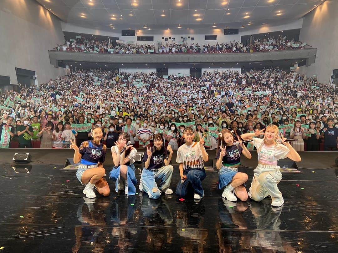 かれん（古賀かれん）のインスタグラム：「Fanfare in 群馬！！！ ありがとうございました！！  みんなの熱気と声、凄かったね！！すばらでした！  楽しかった〜 みんなも楽しんでくれてたら嬉しいな！  今日暑かったからしっかり水分補給してね！！  #かっちゃんと背比べした #リトグリ_Fanfare」