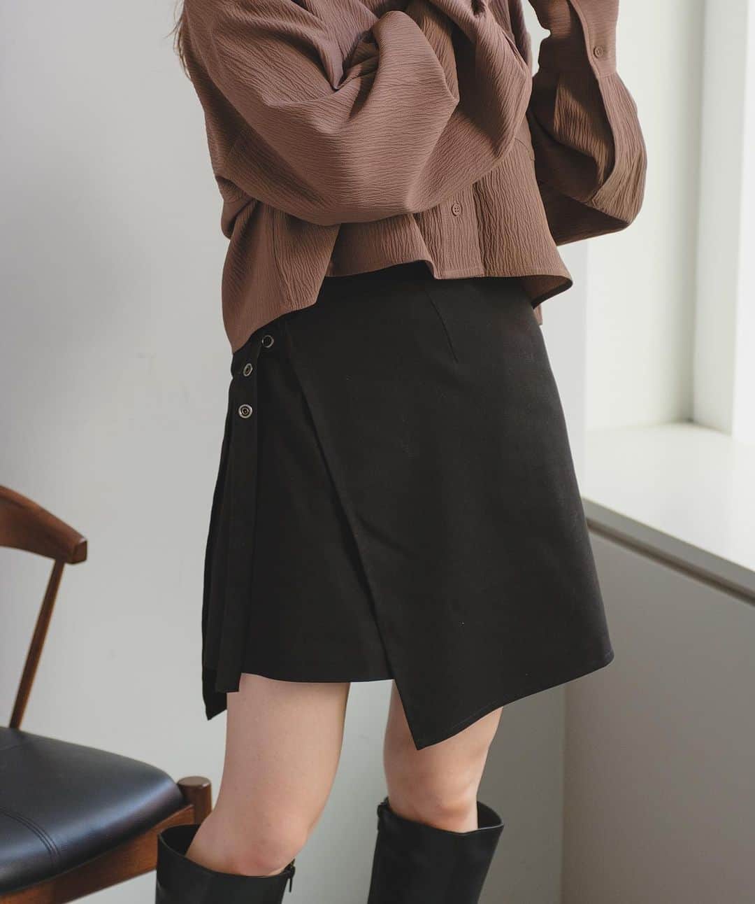 カスタネのインスタグラム：「【recommend item】  ▪︎ラップミニスカートパンツ ¥6,490（税込）  全店舗・オンラインストアにて発売中！  #Kastane #ミニスカート #ラップスカート」