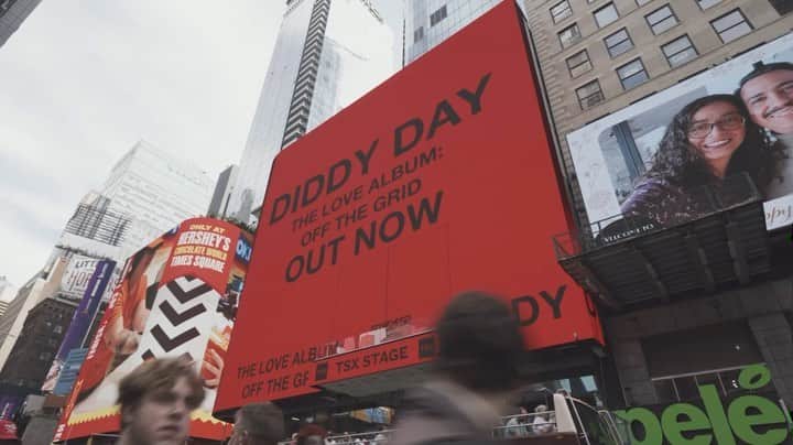 ディディのインスタグラム：「KEY TO THE CITY! I GIVE ALL THE GLORY TO GOD! KEEP FOCUSED, KEEP WORKING! ONE DAY YOU’LL BE ABLE TO SAY YOU DID IT! BELIEVE THAT!   THE LOVE ALBUM : OFF THE GRID STREAM NOW ON ALL PLATFORMS!!!」