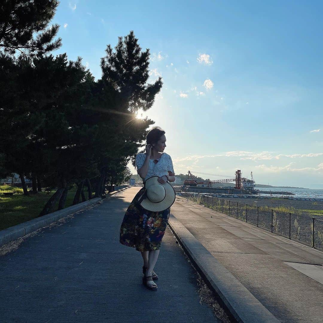 Arisa Nanaseさんのインスタグラム写真 - (Arisa NanaseInstagram)「とある夏の思い出☀️✨ 今年の夏はまだまだこれから！⛱️ #三重県　#伊勢　#夫婦岩　#海沿い　#ビーチ　#夏休み　#お出かけ　#麦わら帽子 #japanesemodel」9月17日 14時31分 - arisa.nanase