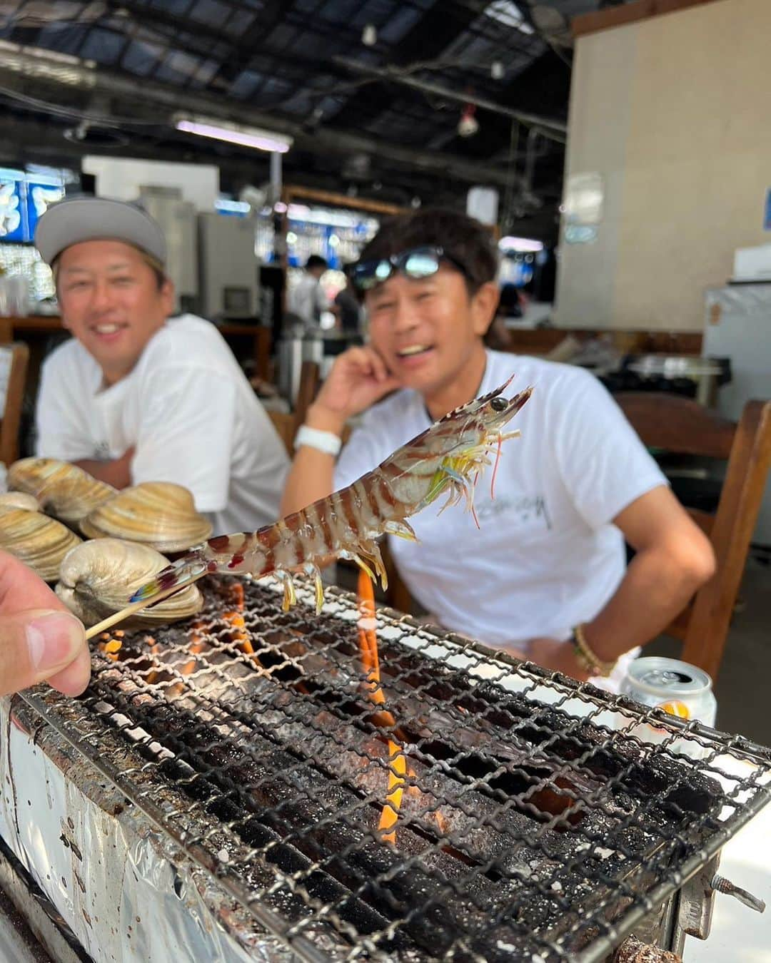 浜田雅功の旅日記さんのインスタグラム写真 - (浜田雅功の旅日記Instagram)「ある日のプライベートゴルフ！ この日は大倉士門くんも一緒😊  木更津で海鮮食べて帰ったよ🦐 #mbsラジオ#ごぶごぶラジオ#ダウンタウン浜田#浜田雅功#ライセンス井本#どりあんず#くら寿司#akracing」9月17日 14時33分 - hamachankyuzitsu