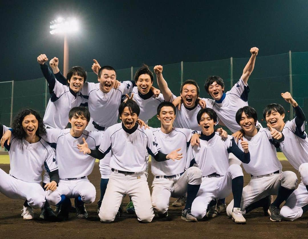 伊藤あさひさんのインスタグラム写真 - (伊藤あさひInstagram)「⚾️ TBS日曜劇場「#下剋上球児 」に、椿谷真倫役で出演します！ 自分自身3回目の高校球児役、そして今年の夏は母校が甲子園優勝。野球とはとてつもなく強い縁を感じます。 皆様の心の中の熱い気持ちを揺さぶることのできる作品になるよう、日々最高の仲間たちと奮闘しております！ 10月スタートです、放送をお楽しみに！」9月17日 15時17分 - asahi_ito_official