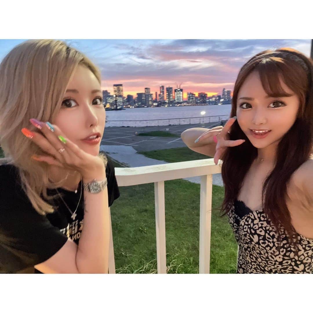 櫻井綾奈さんのインスタグラム写真 - (櫻井綾奈Instagram)「. 女子会BBQ- ̗̀ ( ˶'ᵕ'˶) ̖́-🍖🔥🍴 . . 仲良しメンバーで豊洲キラナガーデン♡ 個室でクーラー完備なの最高すぎ👌🏻 ̖́-‬ プールもあってめっちゃ映えだった〜！ . みんな面白くて楽しすぎて ずっと笑ってたし飲みすぎた🤣 . 多分この日ウチらが1番うるさかったw . . . #池袋 #ikebukuro #キャバ #キャバクラ #キャバ嬢 #池袋シーサイド #プリンスグループ #豊洲キラナガーデン #豊洲BBQ #豊洲 #女子会BBQ #BBQ #女子会 #girlsday #dayoff #キャバ嬢の休日 #キャバ嬢life #🍖 #🔥 #👭 #🗣 #🍻 #💓 #instagood #instalike #like4like #l4l」9月17日 15時29分 - mayapan0511