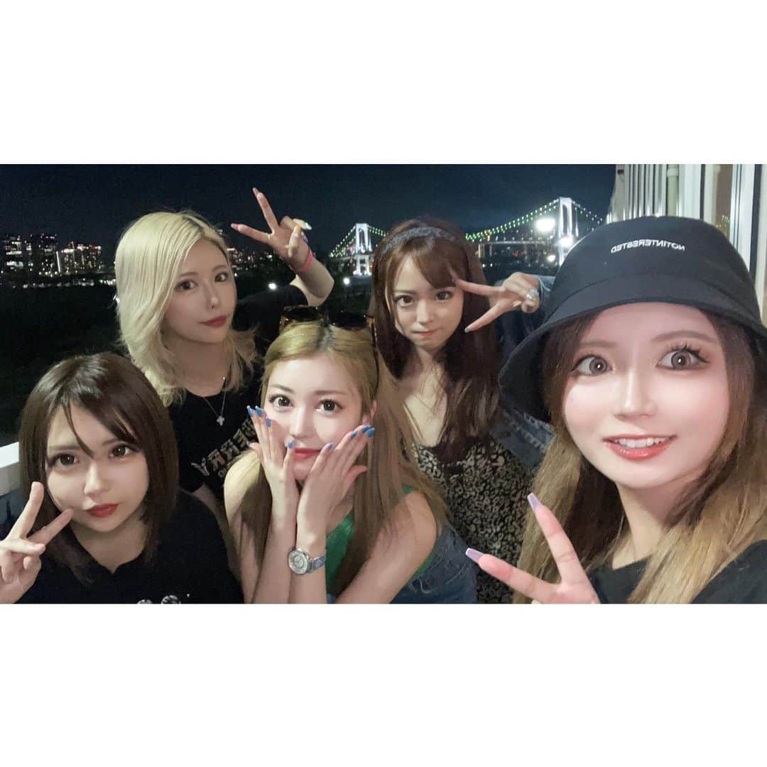 櫻井綾奈さんのインスタグラム写真 - (櫻井綾奈Instagram)「. 女子会BBQ- ̗̀ ( ˶'ᵕ'˶) ̖́-🍖🔥🍴 . . 仲良しメンバーで豊洲キラナガーデン♡ 個室でクーラー完備なの最高すぎ👌🏻 ̖́-‬ プールもあってめっちゃ映えだった〜！ . みんな面白くて楽しすぎて ずっと笑ってたし飲みすぎた🤣 . 多分この日ウチらが1番うるさかったw . . . #池袋 #ikebukuro #キャバ #キャバクラ #キャバ嬢 #池袋シーサイド #プリンスグループ #豊洲キラナガーデン #豊洲BBQ #豊洲 #女子会BBQ #BBQ #女子会 #girlsday #dayoff #キャバ嬢の休日 #キャバ嬢life #🍖 #🔥 #👭 #🗣 #🍻 #💓 #instagood #instalike #like4like #l4l」9月17日 15時29分 - mayapan0511