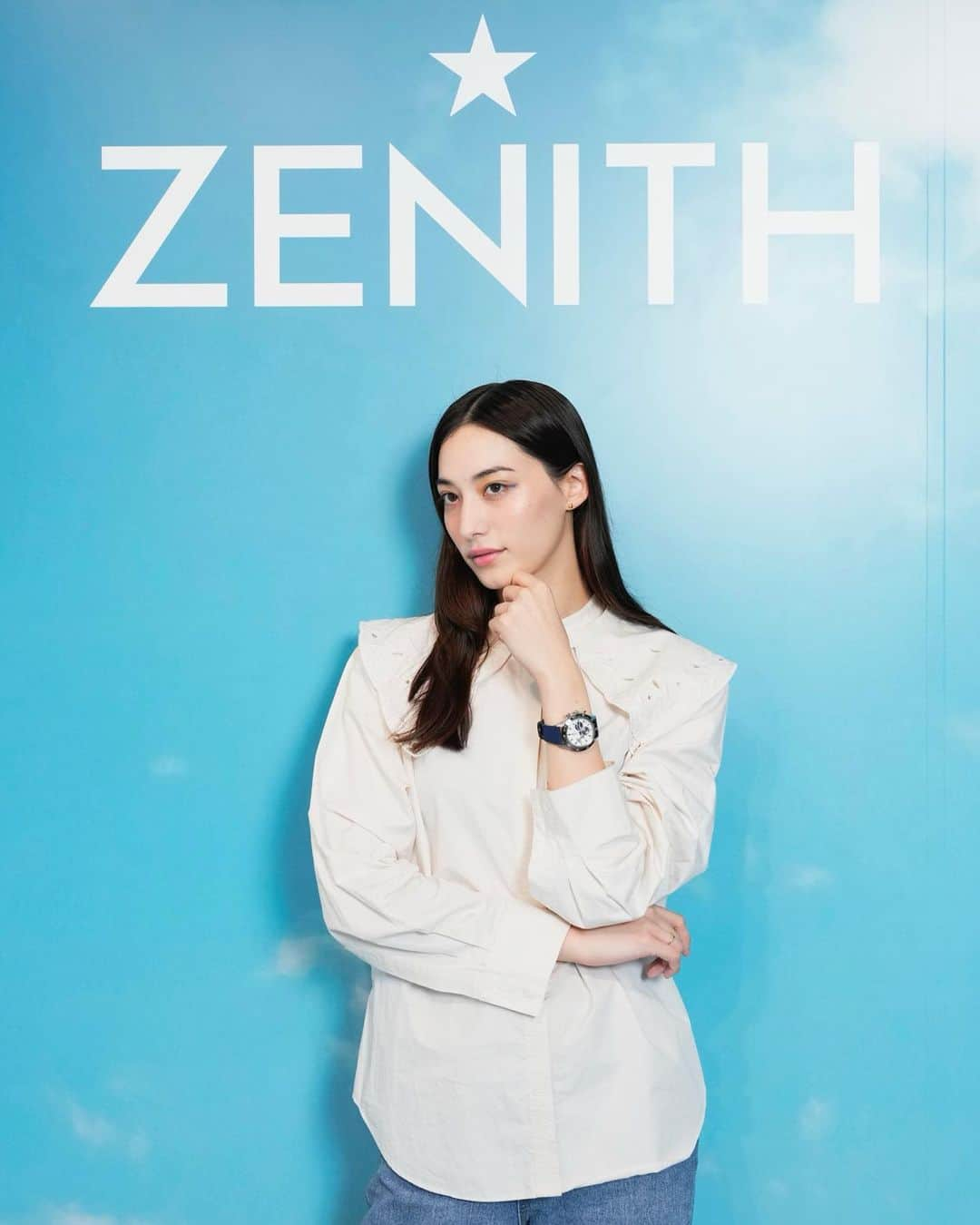 細谷理紗さんのインスタグラム写真 - (細谷理紗Instagram)「ZENITH photo exhibition by LESLIE KEE 🩵 ゼニスのパイロットウォッチ発売を記念して開催されている写真家 @lesliekeesuperとのコラボ写真展に遊びに行ってきました🩵 photo exhibition at XY Gallery until 10/1 @zenithwatches #Zenith #ゼニス #ゼニスパイロット #ZenithXLeslieKee」9月17日 15時36分 - risahosoya