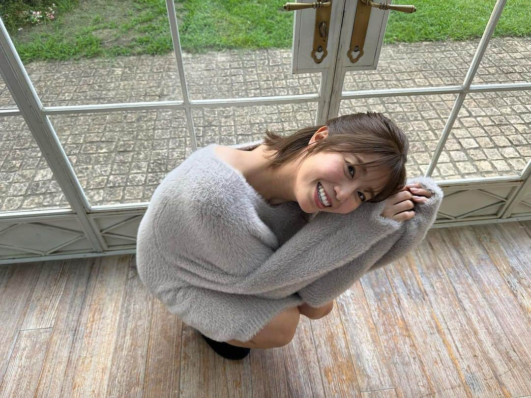 稲村亜美のインスタグラム：「2024年度のカレンダーが10月28日に発売決定しました🫶🫶🫶  よろしくお願いします💓 またイベントなどもあると思いますので随時お知らせしますね😊  #カレンダー発売」