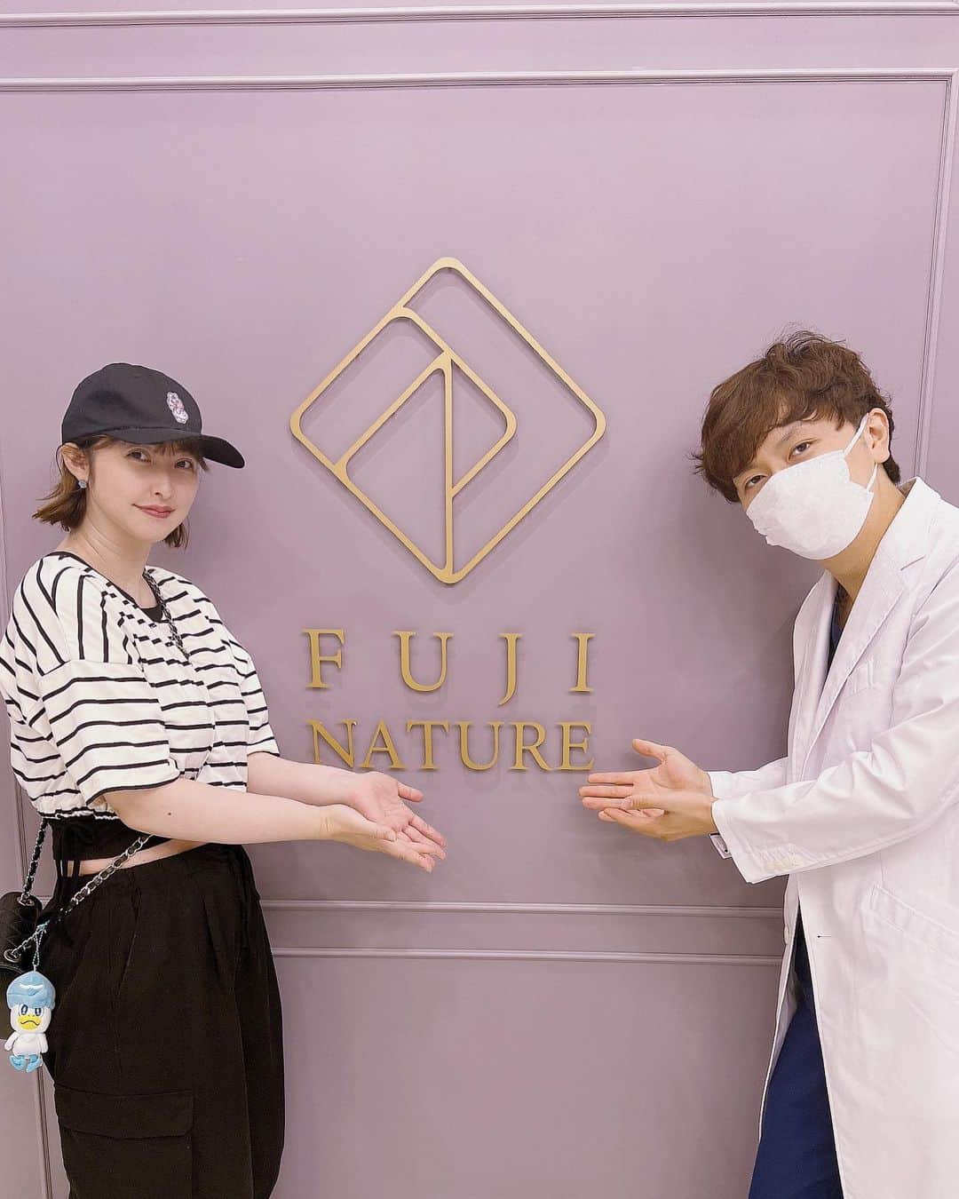 雨宮奈生さんのインスタグラム写真 - (雨宮奈生Instagram)「藤ナチュレ美容クリニック銀座院 @fuji.nature.ginza で二の腕の脂肪吸引していただいてから1ヶ月経ったので検診に行ってきたよ！  目に見えて細くなっててうれしい… 拘縮がなくなったらもっとカリカリになるんだって！楽しみすぎる！！  気になるビフォーアフターはいったんストーリーに載せるね🫶  丸山先生 @marutaku_nature ありがとうございます🥹  #PR #藤ナチュレ美容クリニック #脂肪吸引 #脂肪吸引レポート  #美容整形 #綺麗になりたい #痩せたい #痩せたい人と繋がりたい #ぽっちゃり #ぽっちゃり女子」9月17日 16時05分 - naoamamiya