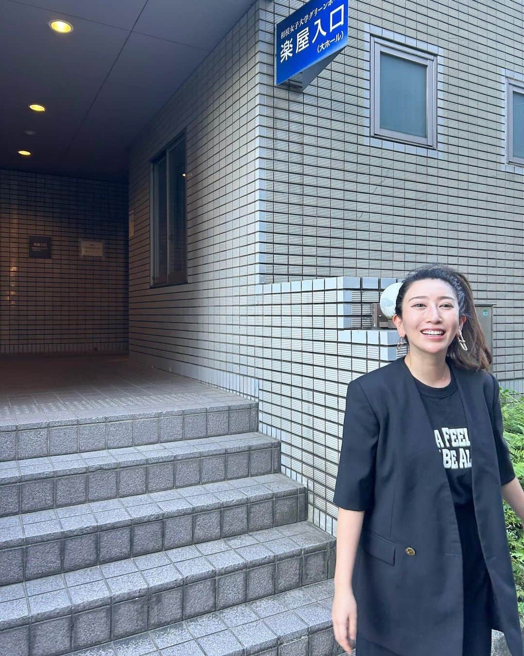 木嶋真優さんのインスタグラム写真 - (木嶋真優Instagram)「Mo.小林研一郎&日本フィルハーモニー交響楽団さんとの 二日間が終わりました🙌 マエストロと日本フィルハーモニー交響楽団さんは私が中学生の時にソリストとしてヨーロッパツアーに連れて行ってくださいました。 今でも忘れられない思い出です😌 またご一緒させて頂いてこの二日間本当に幸せでした。 後半のベートーヴェンの7番ホールで聴かせていただきましたが素晴らしかった。 マエストロのように息が長い演奏家になりたいとつくづく感じた学びの多い日々でした。 いらして下さったたくさんのみなさま 温かい拍手をありがとうございました🙏 マエストロとは来月10/7 長野 10/8 高崎　10/9新潟に伺います🎻」9月17日 16時27分 - mayukishima