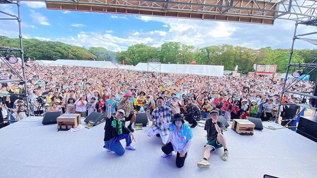 MOCAさんのインスタグラム写真 - (MOCAInstagram)「. . YATAIフェス  in 大阪城公園 太陽の広場 . お集まりいただいた皆さん ありがとうございました🔥👌 . . めちゃくちゃ観てくれて 嬉しかったです㊗️😭🤝 . . 服なんか着てられへんほど 暑かったでしかし。。。 . . #いやステージおるんだれ .」9月17日 16時38分 - moca_berrygoodman