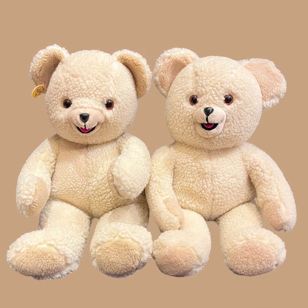 おもちゃやSPIRALのインスタグラム：「80's Snuggle Bear Big Size入荷しました！  大きさ約60cmです✨  頭の布の細断で顔が結構違います！ お好きな顔見つけた際は是非getしてみてください！」