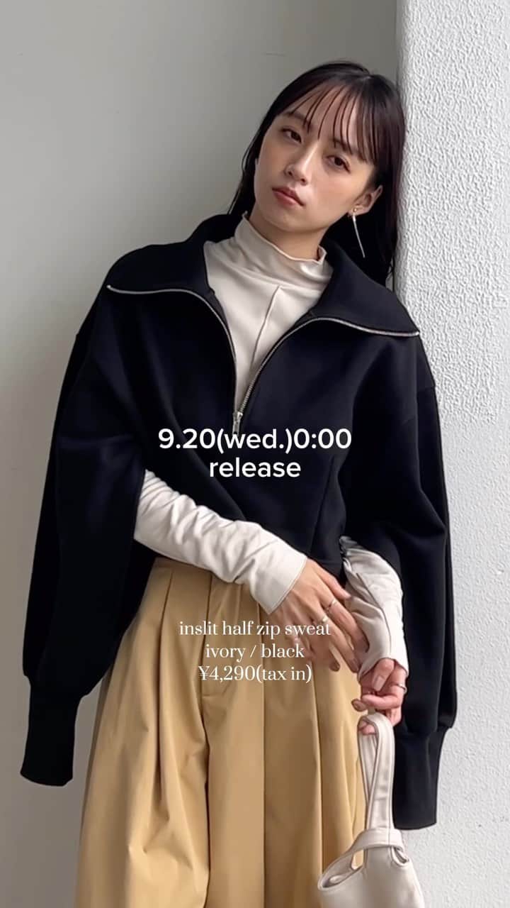 Vannie Officialのインスタグラム：「inslit half zip sweat ivory / black ¥4,290(tax in) #vannie_u」