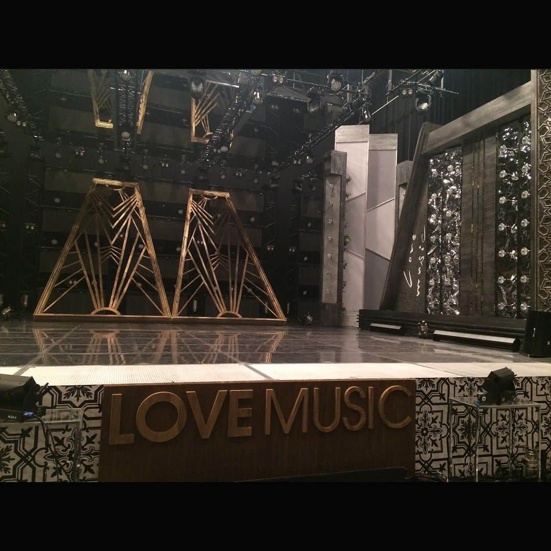 森高千里さんのインスタグラム写真 - (森高千里Instagram)「⁡ フジテレビ「Love music」  とうとう今夜最終回！！ 皆さんぜひ観てくださいね〜🎵  今夜 24:30-放送 ※地域によって放送日程が異なります。 各放送局の HP にてご確認下さい。  #Lovemusic #ラブミュージック」9月17日 18時55分 - chisatomoritaka_official