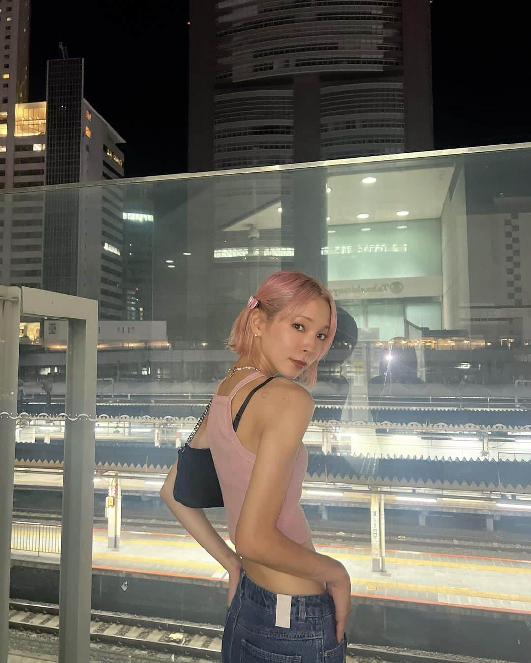 清水せれなさんのインスタグラム写真 - (清水せれなInstagram)「夜はこの服寒くなってきた😲」9月17日 19時06分 - serena0927_