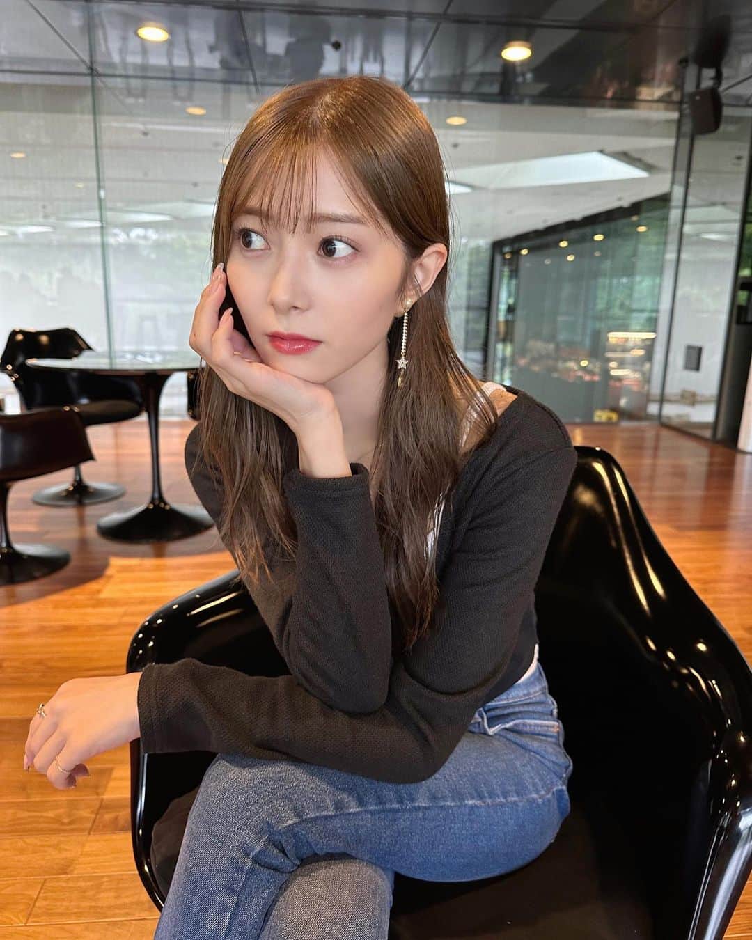 松川星さんのインスタグラム写真 - (松川星Instagram)「⁡ 長袖デビューしました🐈‍⬛✉️」9月17日 19時27分 - akarin__rin