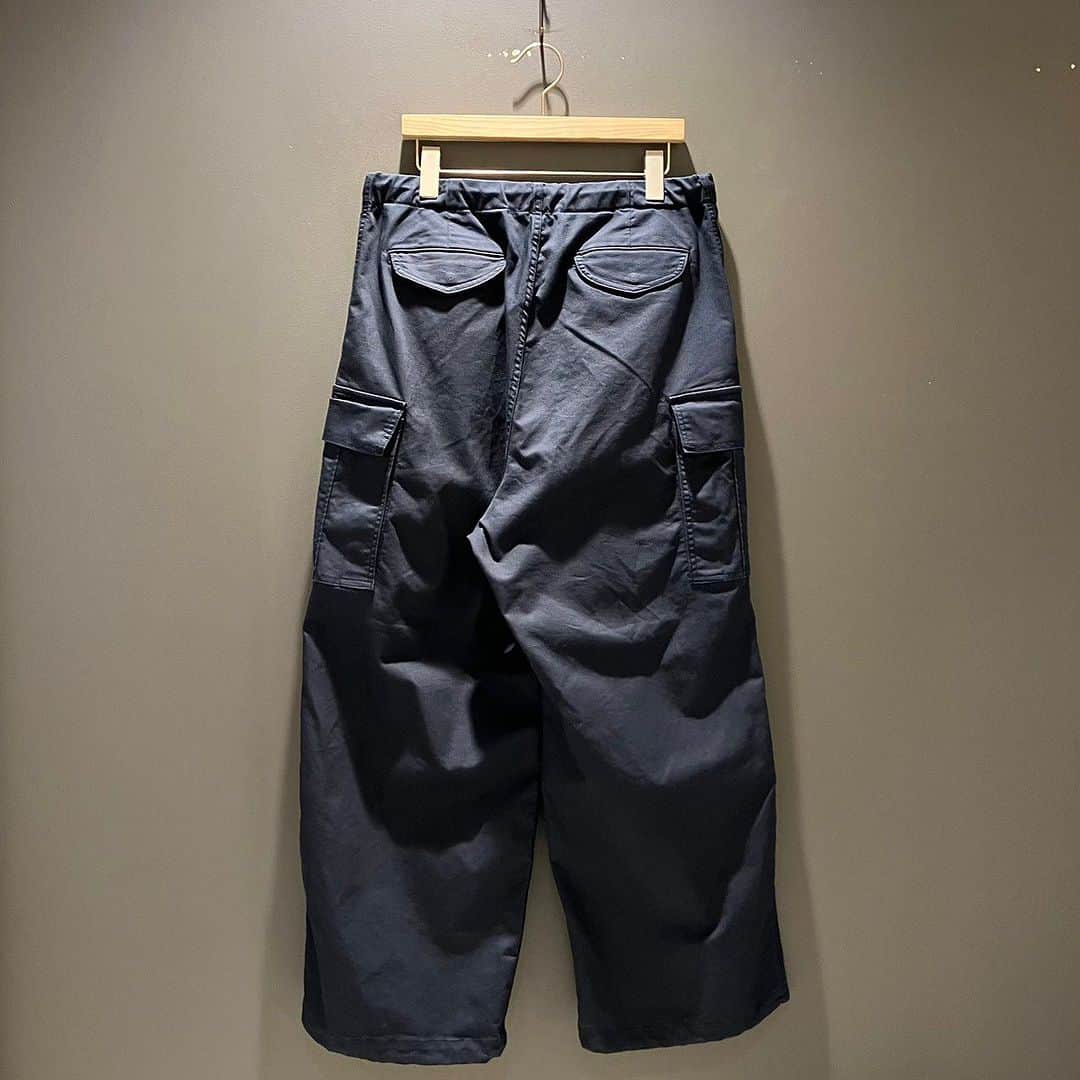 BEAMS JAPANさんのインスタグラム写真 - (BEAMS JAPANInstagram)「＜Graphpaper＞ Mens Pigment Drill Field Pants ¥33,000-(inc.tax) Item No.11-24-1335 BEAMS JAPAN 2F ☎︎03-5368-7317 @beams_japan #graphpaper #beams #beamsjapan #beamsjapan2nd Instagram for New Arrivals Blog for Recommended Items」9月17日 19時42分 - beams_japan