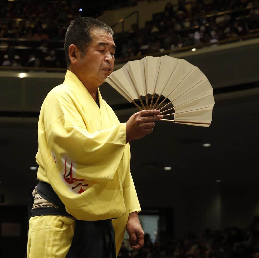 日本相撲協会さんのインスタグラム写真 - (日本相撲協会Instagram)「大相撲九月場所八日目！ 幕内では1敗の#髙安 と#熱海富士 が共に勝ちトップを守る。 十両は新十両の#大の里 が8連勝で勝ち越しを決めた。  本日は#呼出し 特集です。 力士を呼び上げる「声」にも是非ご注目下さい。  @sumokyokai  #大相撲 #sumo #相撲 #力士 #お相撲さん #japanphoto #sumowrestlers #japanculture  #九月場所 #国技館 #両国国技館 #次郎 #克之 #志朗 #重夫 #吾郎 #幸吉 #旭 #隆二 #琴三 #琴吉 #大吉 #照喜 #幸司 #利樹之丞 #光昭」9月17日 20時10分 - sumokyokai