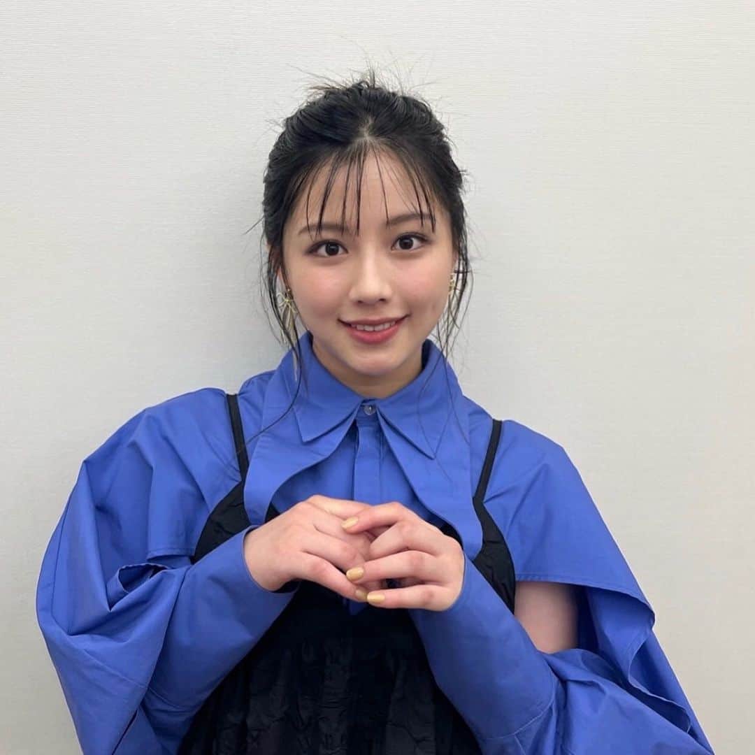 渡邉美穂のインスタグラム：「気付いたら夏がもう後ろの方にいる。 あー、怒涛の日々だったな。  秋もいっぱい楽しむ。 だいすきな季節🍁   #rrr_tokyo」