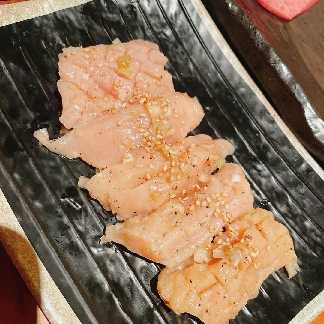 お茶の水うらんさんのインスタグラム写真 - (お茶の水うらんInstagram)「肉会꒰ᐢ⸝⸝• ·̭ •⸝⸝ᐢ꒱  #カルビ #肉寿司 #焼肉 #上野グルメ #上野 #ueno #uenogourmet」9月17日 20時12分 - uran_alcoholic