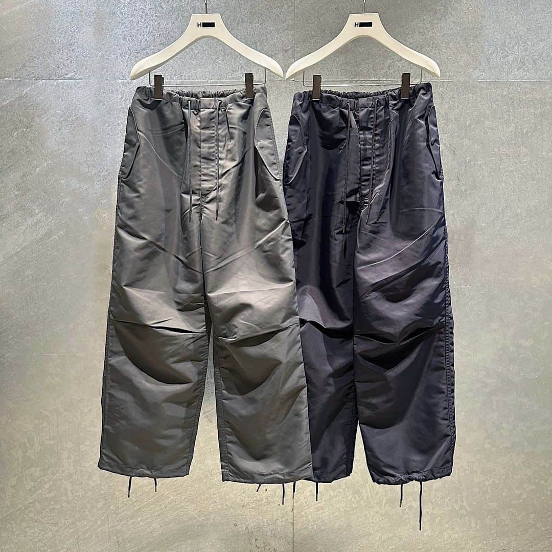 のインスタグラム：「＜H BEAUTY&YOUTH＞ OLMETEX FATIGUE EASY ¥39,600 Color: DK.GRAY/NAVY Size: S/M/L  #H_beautyandyouth #エイチビューティアンドユース @h_beautyandyouth  #BEAUTYANDYOUTH #ビューティアンドユース #Unitedarrows #ユナイテッドアローズ」