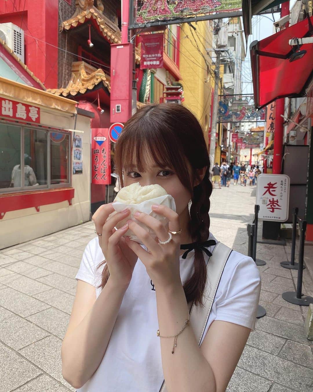 田中伊桜莉のインスタグラム：「🐼👲🏻🥟❤️  初めての長崎新地中華街✨  肉まん美味しかった‪☺︎‬」