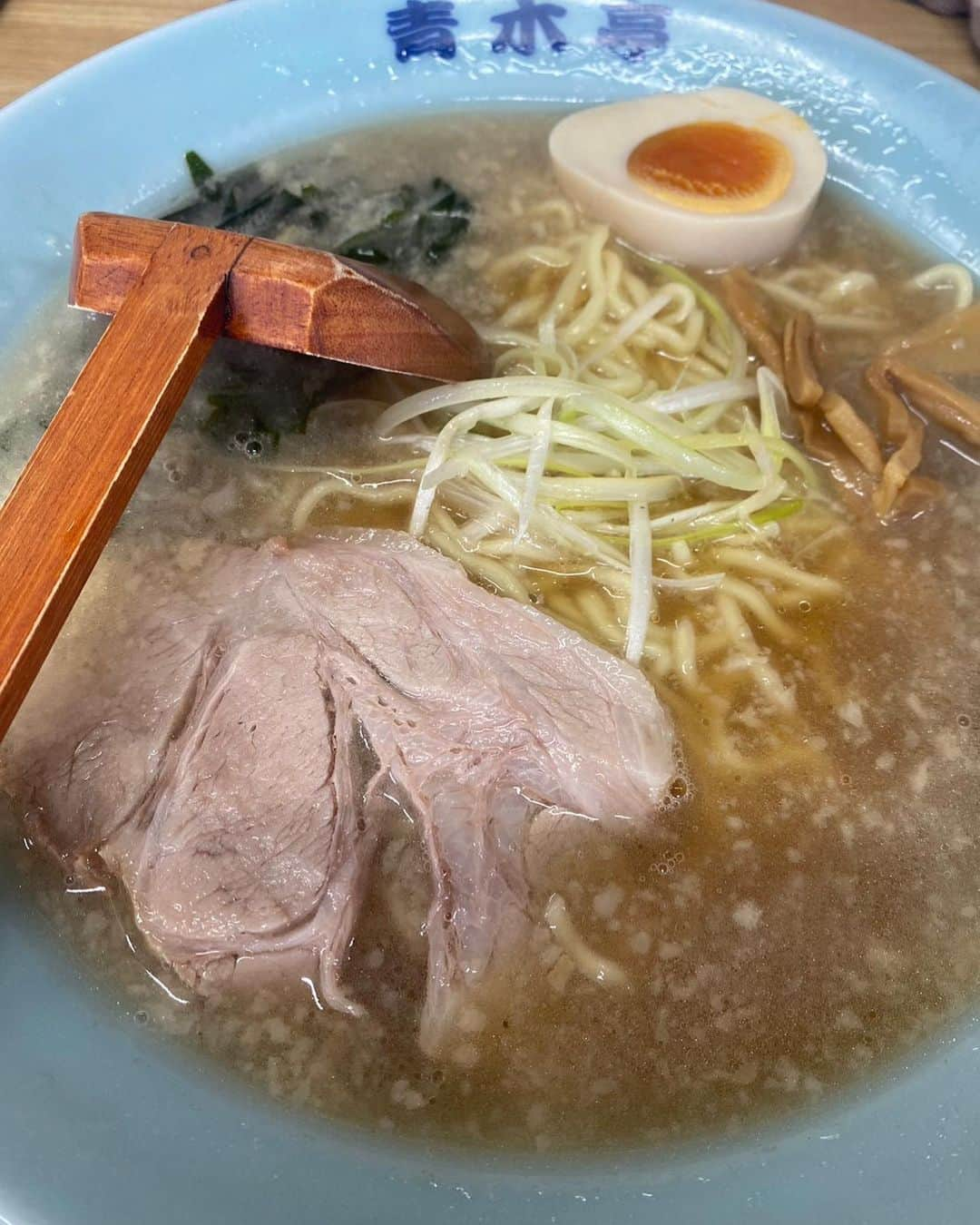 上野優華さんのインスタグラム写真 - (上野優華Instagram)「美しい私のフォルダ。  #ラーメン #拉麺 #🍜 #麺スタグラム #青木亭 #徳島ラーメン #宝ラーメン #あさりラーメン #大孫 #丸源ラーメン」9月17日 20時51分 - yuukaueno0205