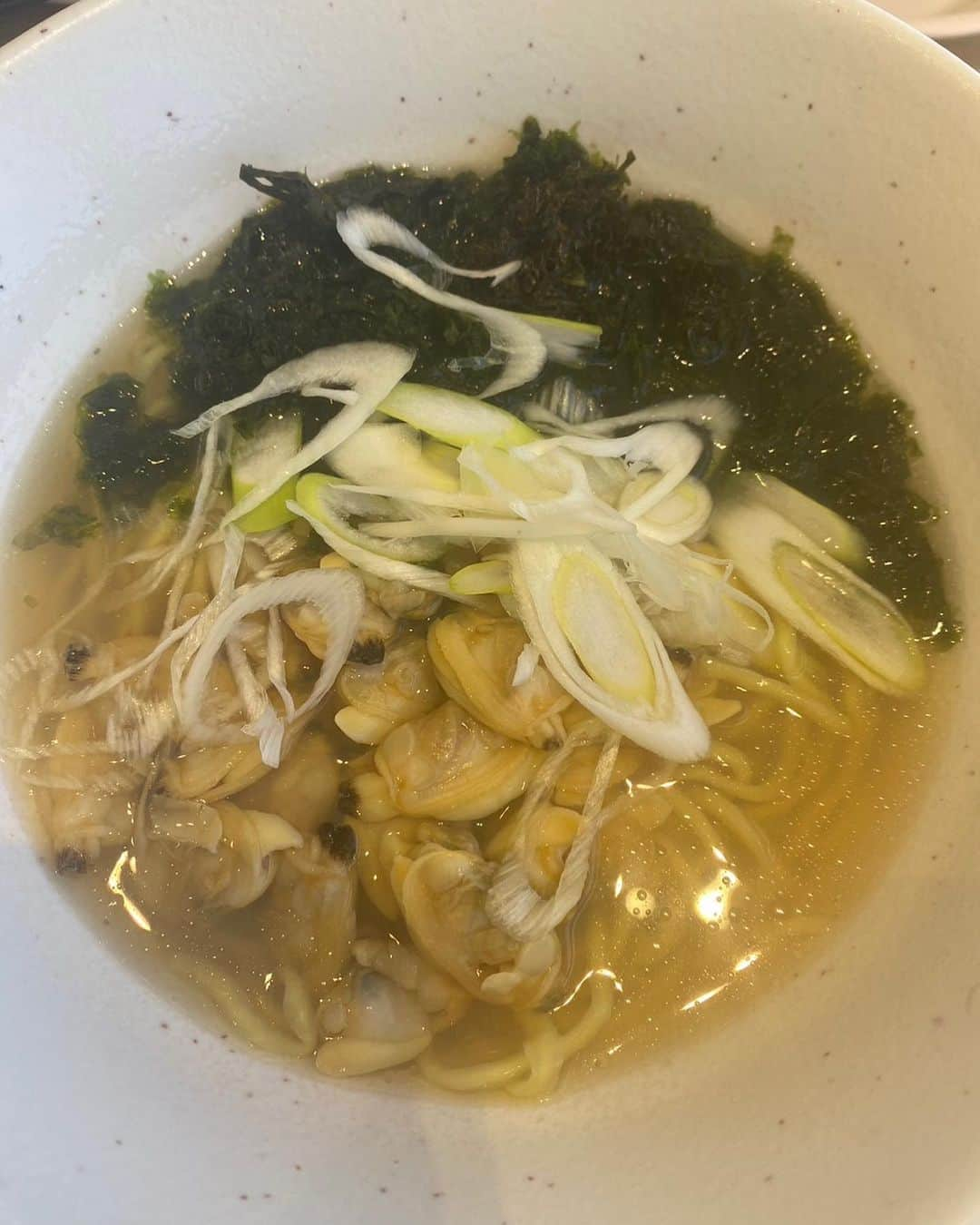 上野優華さんのインスタグラム写真 - (上野優華Instagram)「美しい私のフォルダ。  #ラーメン #拉麺 #🍜 #麺スタグラム #青木亭 #徳島ラーメン #宝ラーメン #あさりラーメン #大孫 #丸源ラーメン」9月17日 20時51分 - yuukaueno0205