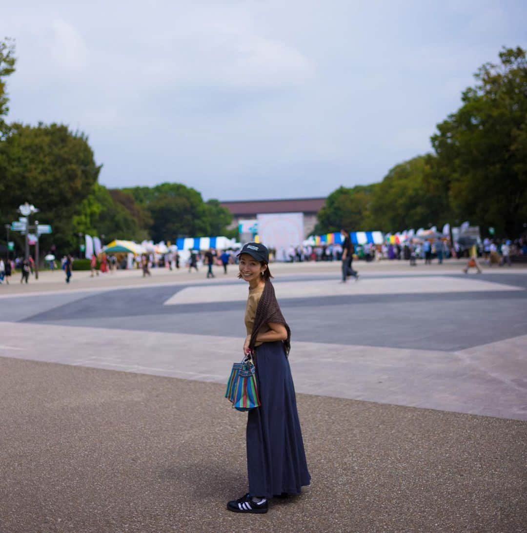 大瀧彩乃のインスタグラム：「・ 思いつきで行ってみた、台湾フェスティバルTOKYO2023🇯🇵🇹🇼 上野公園で開催されてました。  大好きな国の一つで、このエリアだけでも台湾にいるような気分になりました。 UIJ Hotelも出展されていて、お話もできて楽しかったな🏨  夫の大好きな麻婆豆腐をシェアして足りないからその足で気になっていた @jiadoufua にも付き合ってもらいました🥣  台湾づくしの良い1日⭕️  #東京京都生活#leicam11」