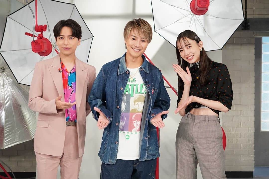 日本テレビ「おしゃれイズム」さんのインスタグラム写真 - (日本テレビ「おしゃれイズム」Instagram)「#EXILE #TAKAHIRO さんをお迎えした前回の #おしゃれクリップ  いかがでしたか？🎤  一緒に夏の長崎旅気分が味わえる素敵映像盛りだくさん✨ TAKAHIROさんの可愛い笑顔かっこいい素顔などなどたっぷりお届けしました😊 素敵な書のサプライズには本気で驚くMCが… そこまでしてくださる粋なTAKAHIROさん！スタッフも一緒になってうれしかったです😭  TVerでの見逃し配信は番組開始以来最長でしょうか？来週日曜夜まで、huluではまだまだ見られます🌟  #山崎育三郎 #井桁弘恵 #佐倉綾音」9月17日 21時28分 - oshare_clip_ntv