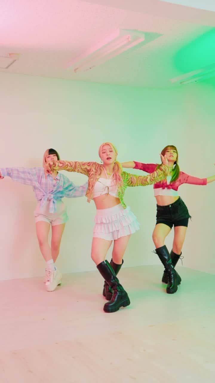 のインスタグラム：「aespa 에스파- Better Things dance cover   #aespa #betterthings #aespabetterthings #kpop #Dancecover #dance #ダンス #ダンス動画 #kpopdance #dancer #kpopdancecover #dancechallenge  #shorts #reels」